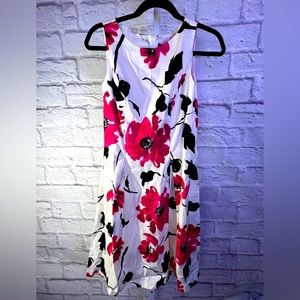 Jessica Howard Floral Dress - 6